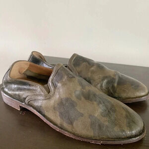 Trask Shoes Women’s 8 Camouflage Slip On